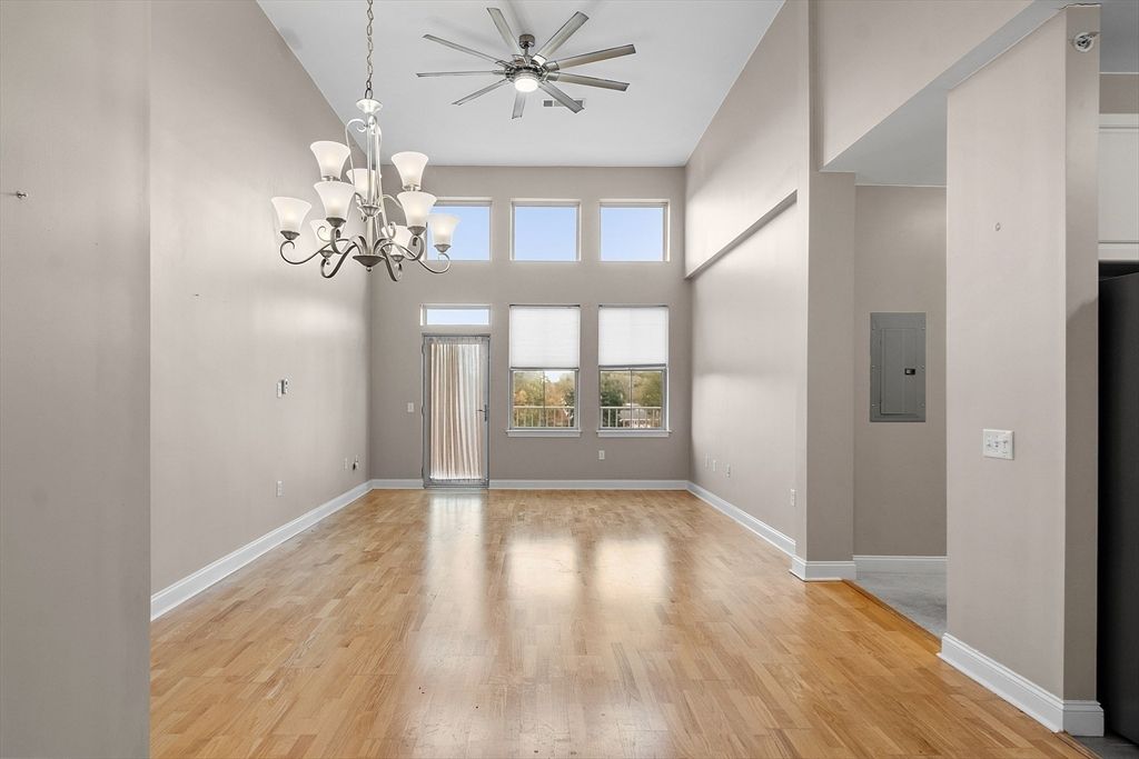 Chandelier, Empty room, Interior, Wood Texture Flooring