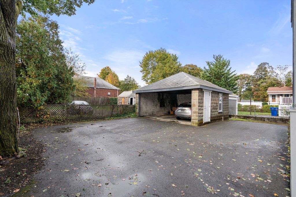 Backyard, Detached Garage, Exterior