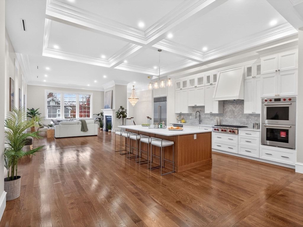 Interior, Kitchen, Living room, Pendant Lights, Recessed Lighting, Stainless Steel Appliances, Wood Texture Flooring