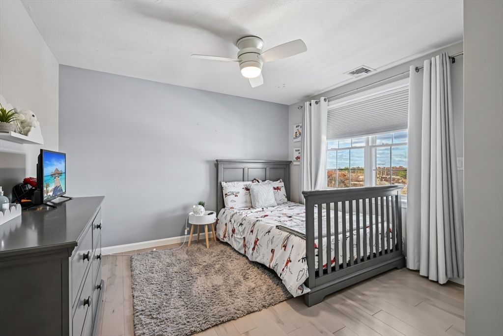 Bedroom, Interior, Water, Wood Texture Flooring