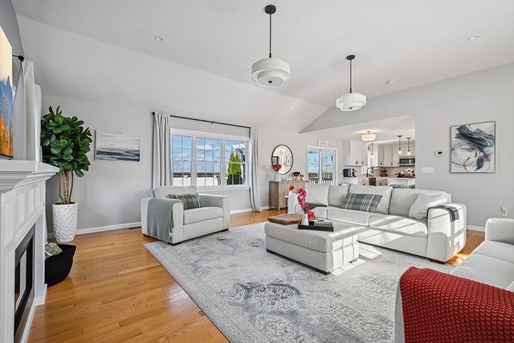 Fireplace, Interior, Kitchen, Living room, Pendant Lights, Recessed Lighting, Wood Texture Flooring