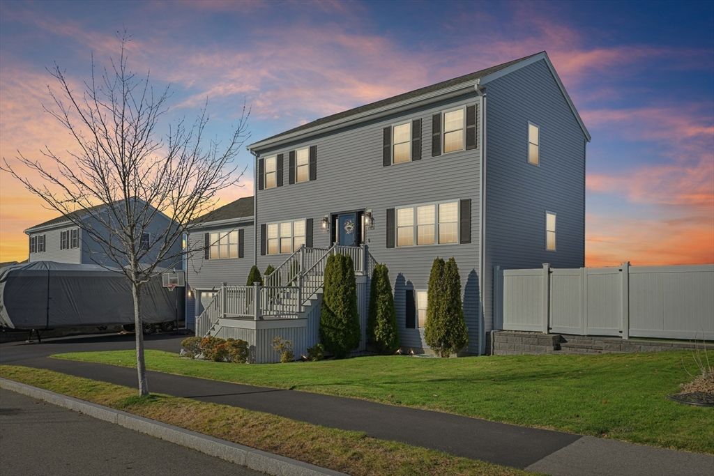 Exterior, Facade, Georgian