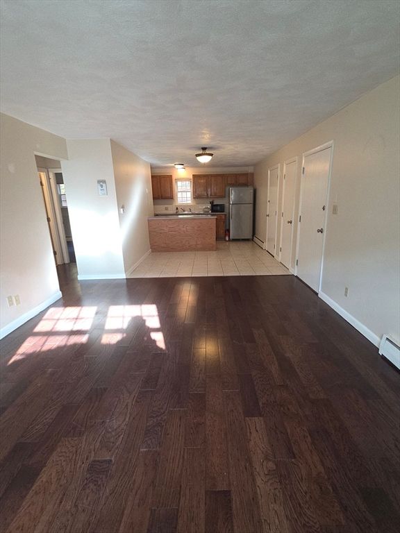 Empty room, Interior, Kitchen, Wood Texture Flooring