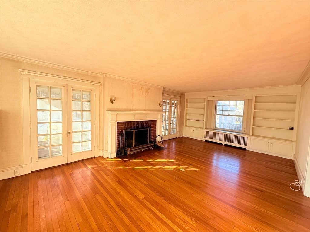 Empty room, Fireplace, Interior, Wood Texture Flooring