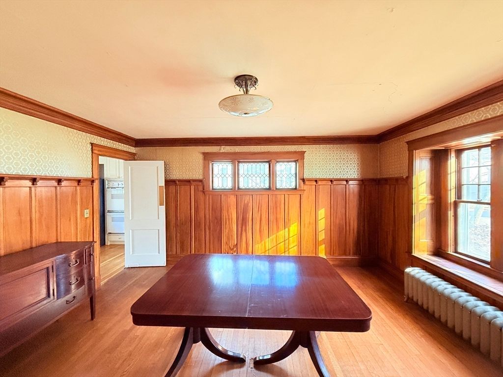 Dining room, Interior, Wood Texture Flooring