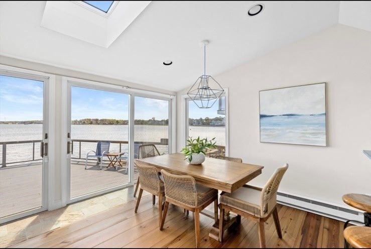 Dining room, Interior, Pendant Lights, Recessed Lighting, Water, Wood Texture Flooring