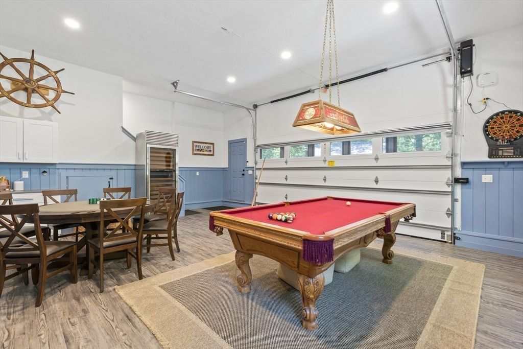 Billiard Table, Dining room, Game Room, Interior, Pendant Lights, Recessed Lighting, Wood Texture Flooring