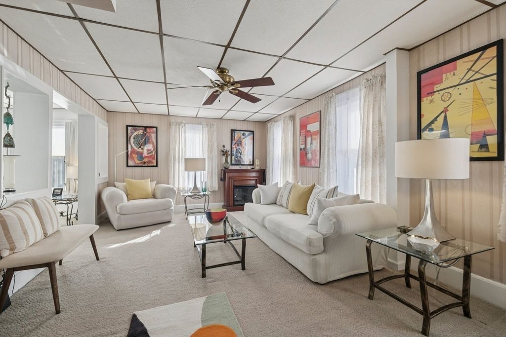 Interior, Living room