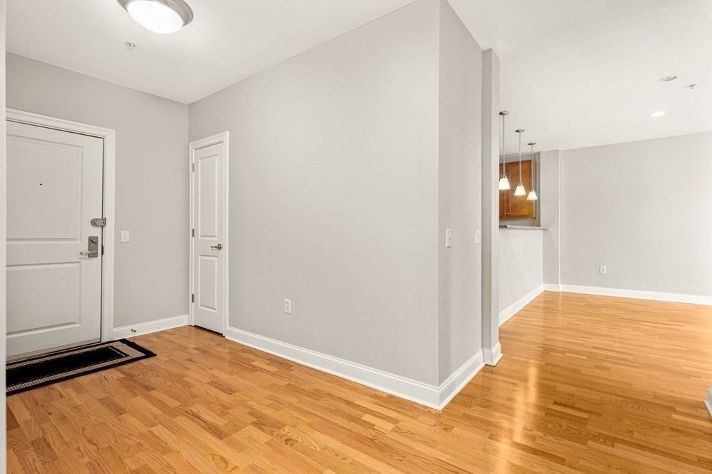 Empty room, Interior, Pendant Lights, Recessed Lighting, Wood Texture Flooring