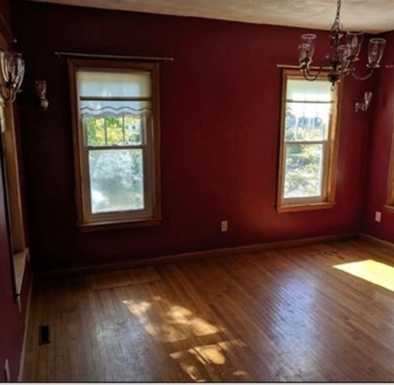 Chandelier, Empty room, Interior, Wood Texture Flooring