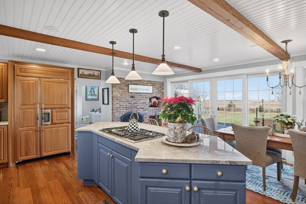 Dining room, Fireplace, Interior, Kitchen, Pendant Lights, Recessed Lighting, Stone Walls, Wooden Beams, Wood Texture Flooring