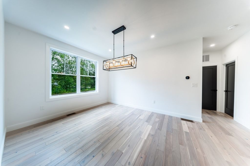 Empty room, Interior, Pendant Lights, Recessed Lighting, Wood Texture Flooring