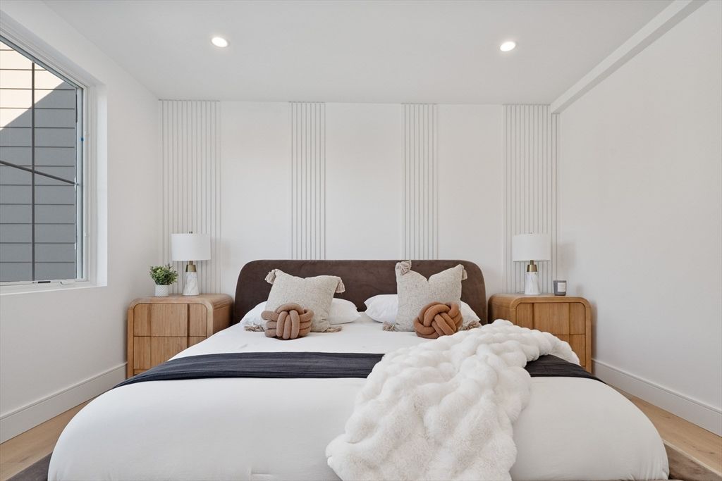 Bedroom, Interior, Recessed Lighting, Wood Texture Flooring