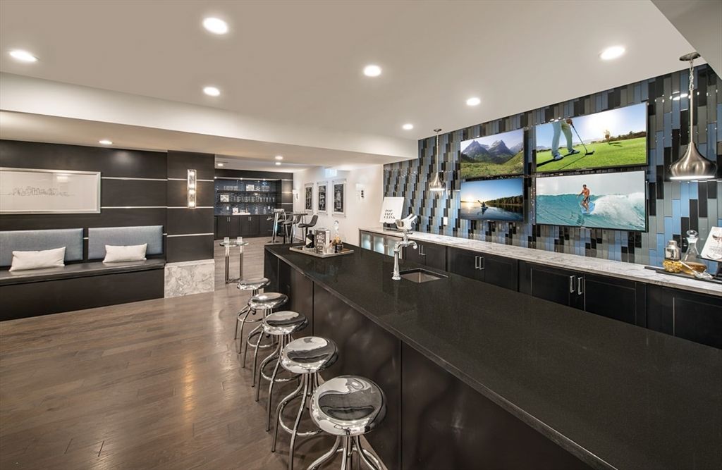 Interior, Pendant Lights, Recessed Lighting, Wood Texture Flooring