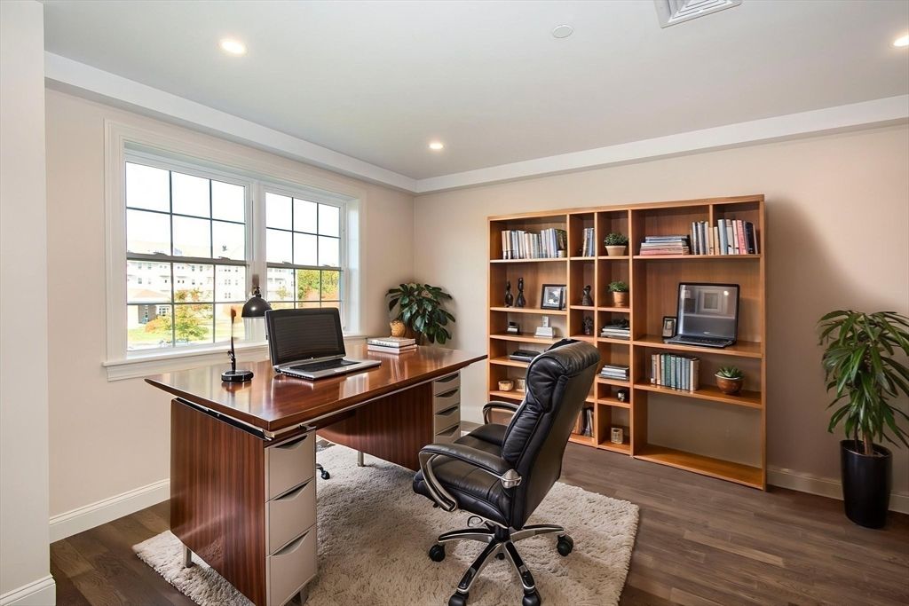 Home Office, Interior, Recessed Lighting, Wood Texture Flooring