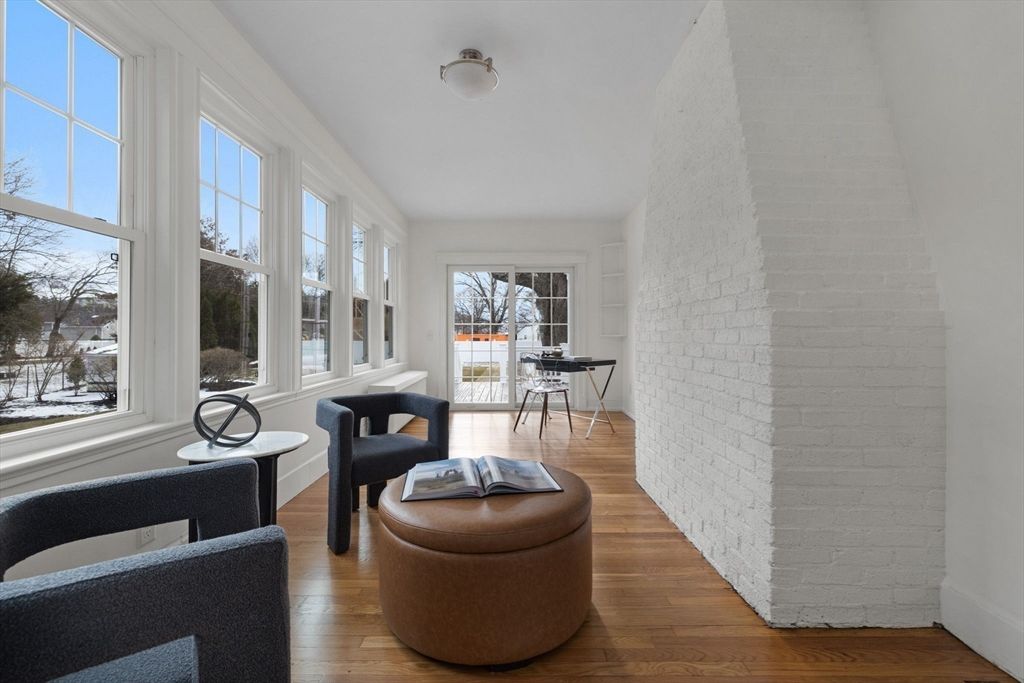 Home Office, Interior, Stone Walls, Wood Texture Flooring