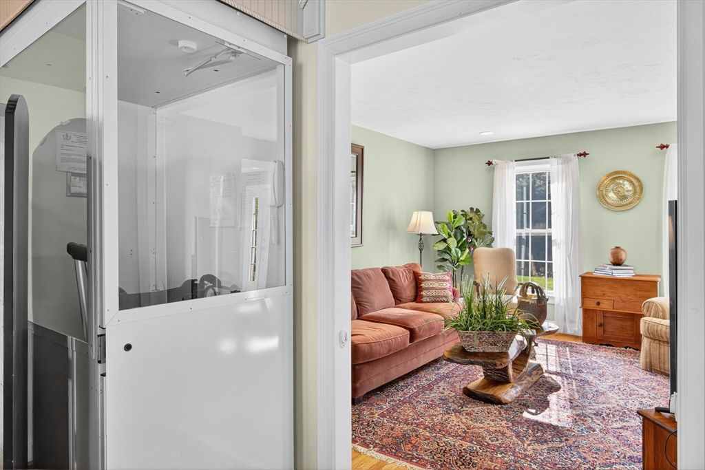 Interior, Kitchen, Living room, Recessed Lighting