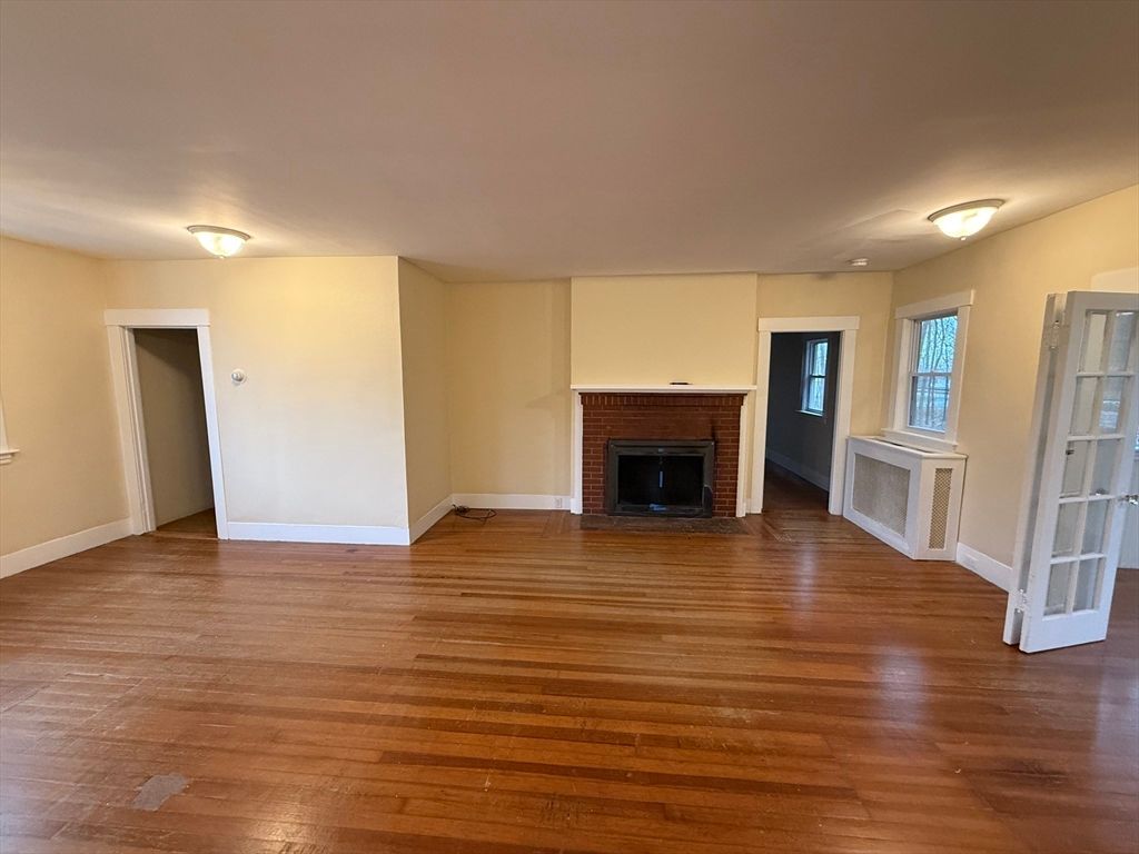 Empty room, Fireplace, Interior, Wood Texture Flooring