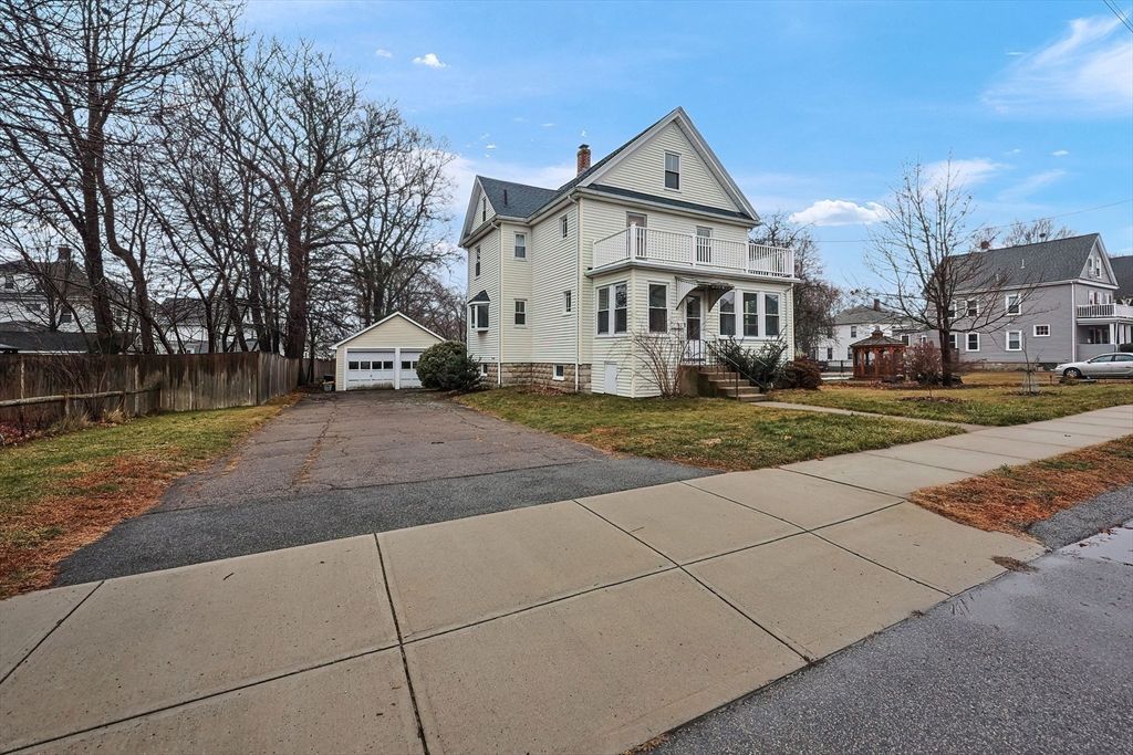 Backyard, Detached Garage, Exterior, Facade, Queen Anne Victorian