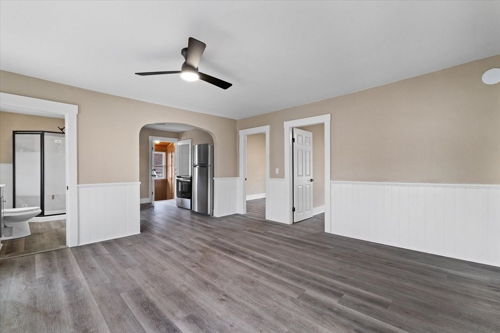 Bathroom, Empty room, Interior, Wood Texture Flooring