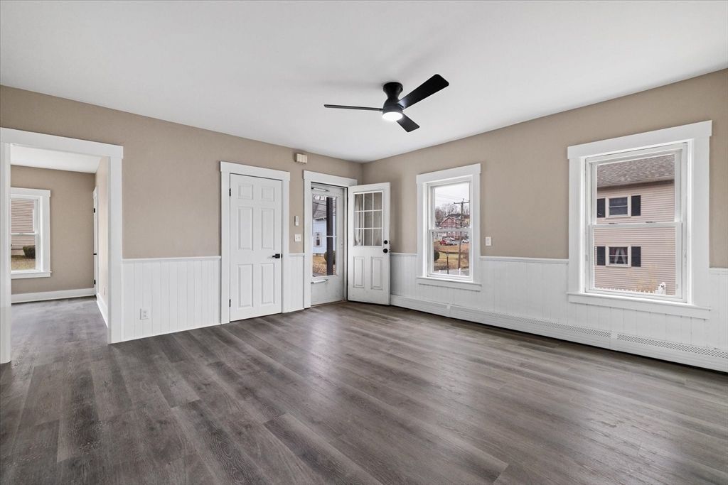 Empty room, Interior, Wood Texture Flooring