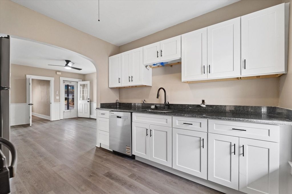 Interior, Kitchen, Wood Texture Flooring