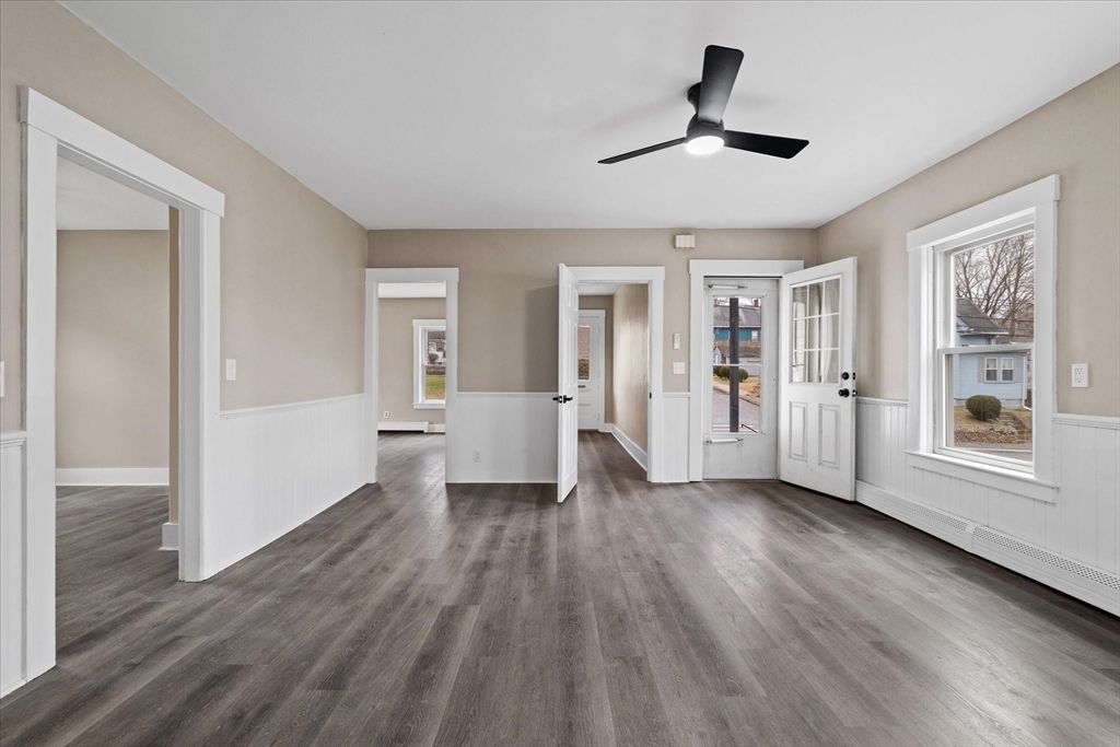 Empty room, Interior, Wood Texture Flooring