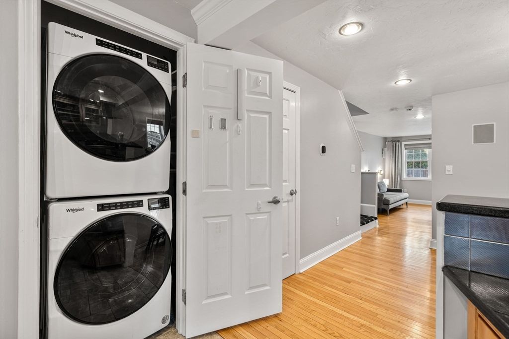 Interior, Recessed Lighting, Utility Closets, Washer, Wood Texture Flooring