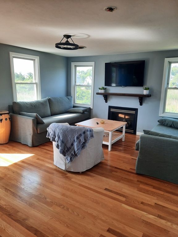 Fireplace, Interior, Living room, Pendant Lights, Wood Texture Flooring
