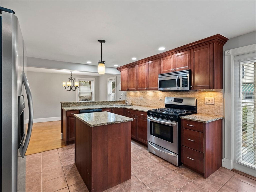 Chandelier, Interior, Kitchen, Pendant Lights, Recessed Lighting, Stainless Steel Appliances