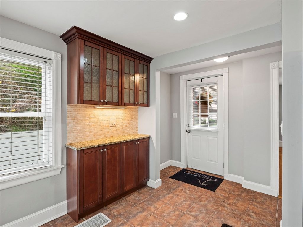 Interior, Recessed Lighting