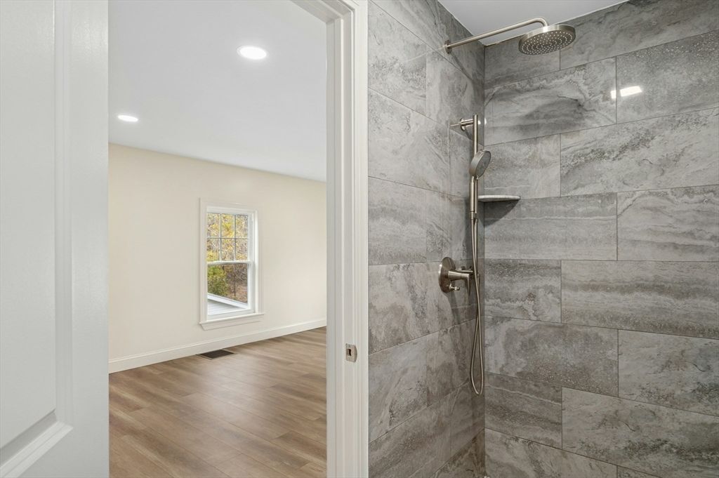 Bathroom, Interior, Marble Walls, Recessed Lighting, Wood Texture Flooring