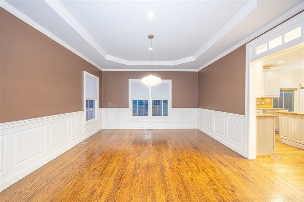 Empty room, Interior, Kitchen, Pendant Lights, Recessed Lighting, Wood Texture Flooring