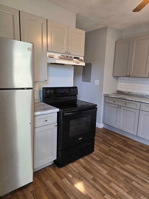 Interior, Kitchen, Wood Texture Flooring