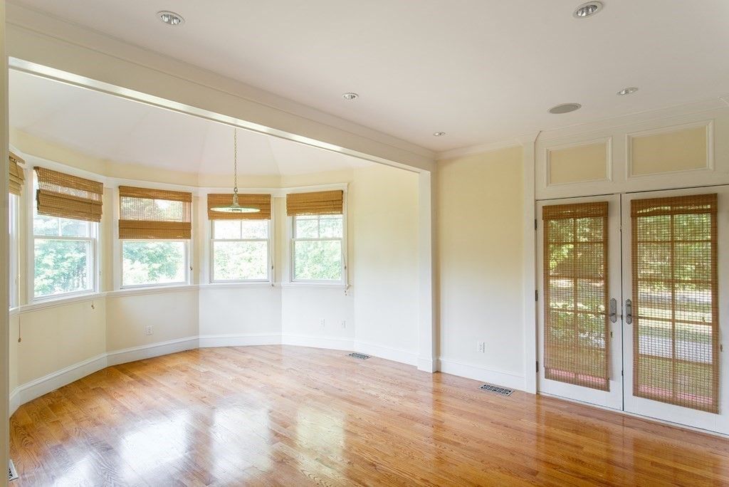 Empty room, Interior, Pendant Lights, Recessed Lighting, Wood Texture Flooring