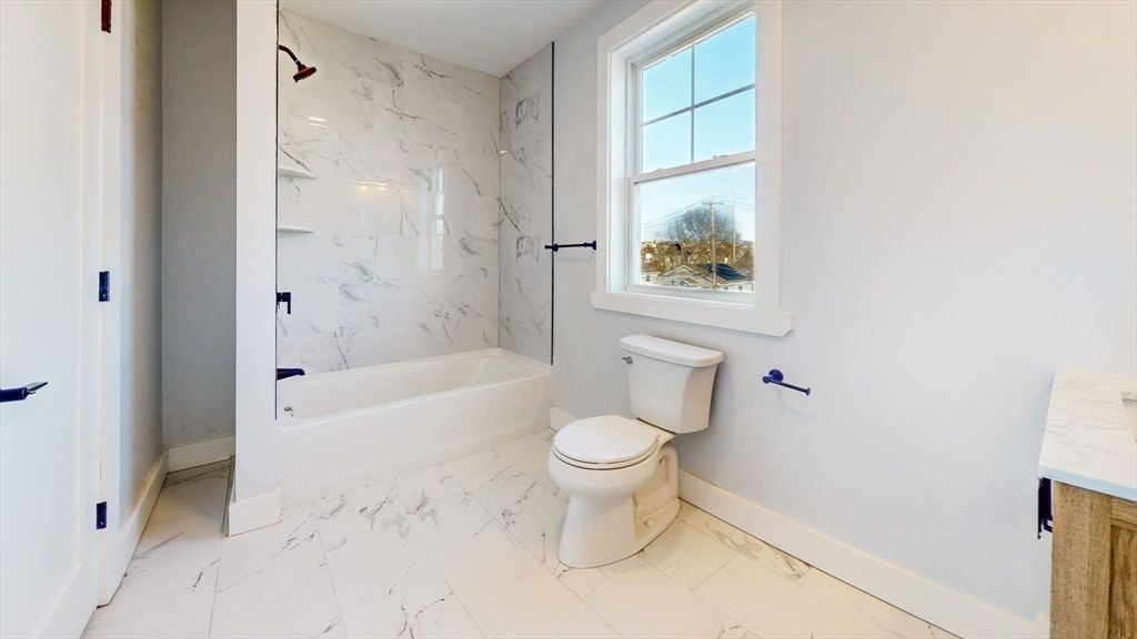 Bathroom, Interior, Marble, Marble Walls