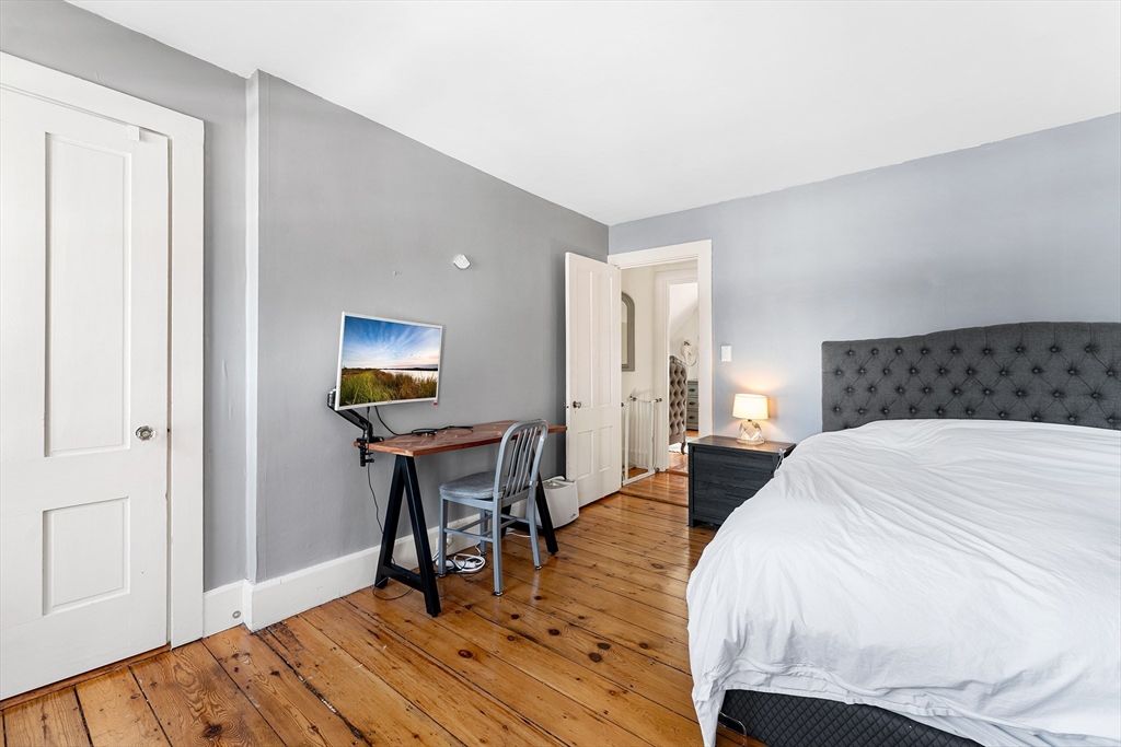 Bedroom, Home Office, Interior, Wood Texture Flooring