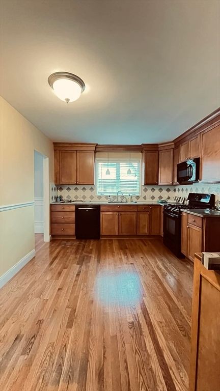 Interior, Kitchen, Wood Texture Flooring