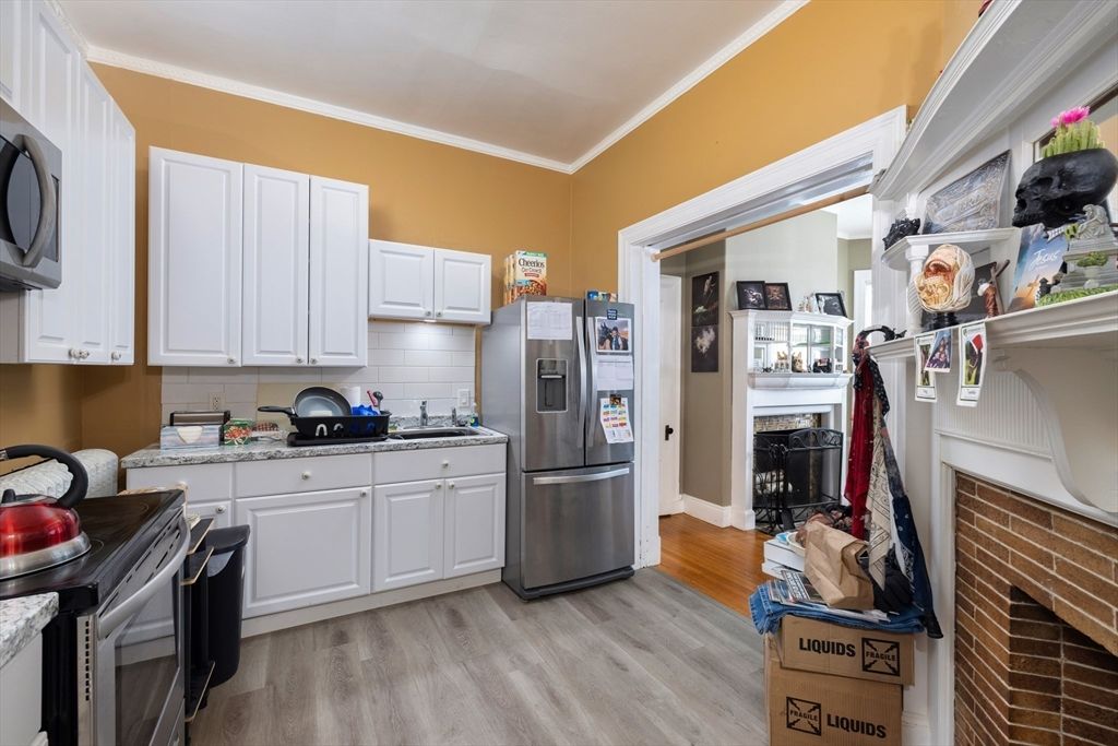 Interior, Kitchen, Wood Texture Flooring
