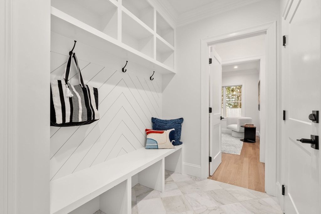 Interior, Marble, Recessed Lighting, Walk-in Closets, Wood Texture Flooring