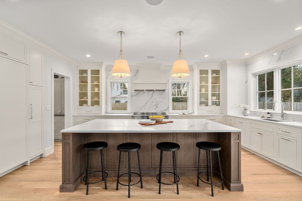 Interior, Kitchen, Marble Walls, Pendant Lights, Recessed Lighting, Wood Texture Flooring