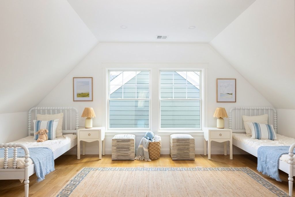Bedroom, Interior, Water, Wood Texture Flooring