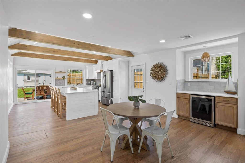 Dining room, Interior, Kitchen, Recessed Lighting, Stainless Steel Appliances, Wooden Beams, Wood Texture Flooring