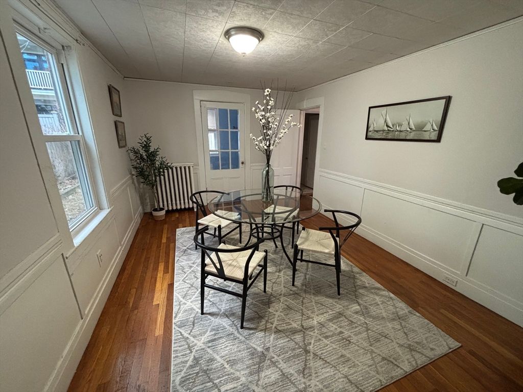 Dining room, Interior, Wood Texture Flooring