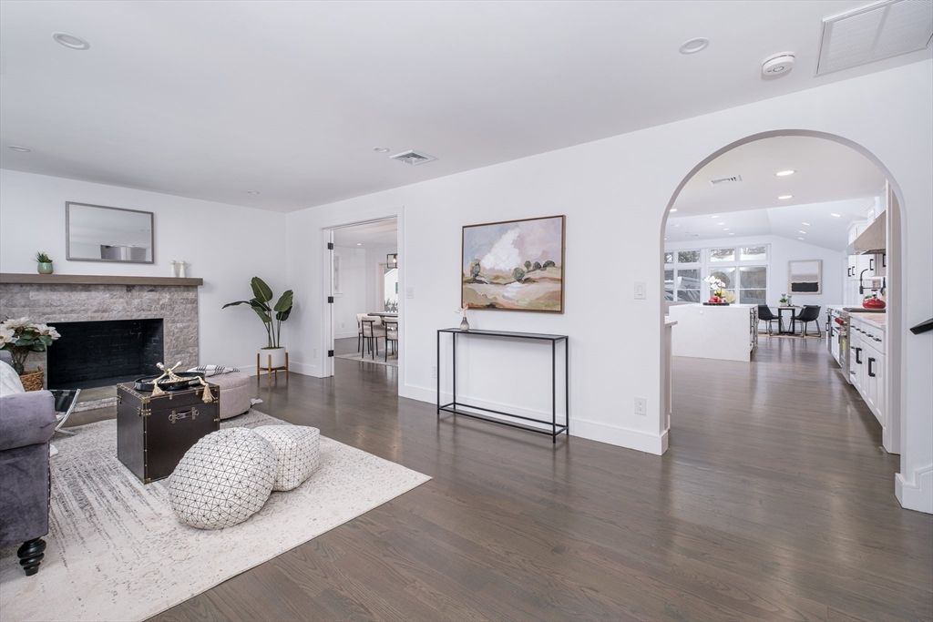 Fireplace, Interior, Kitchen, Recessed Lighting, Wood Texture Flooring