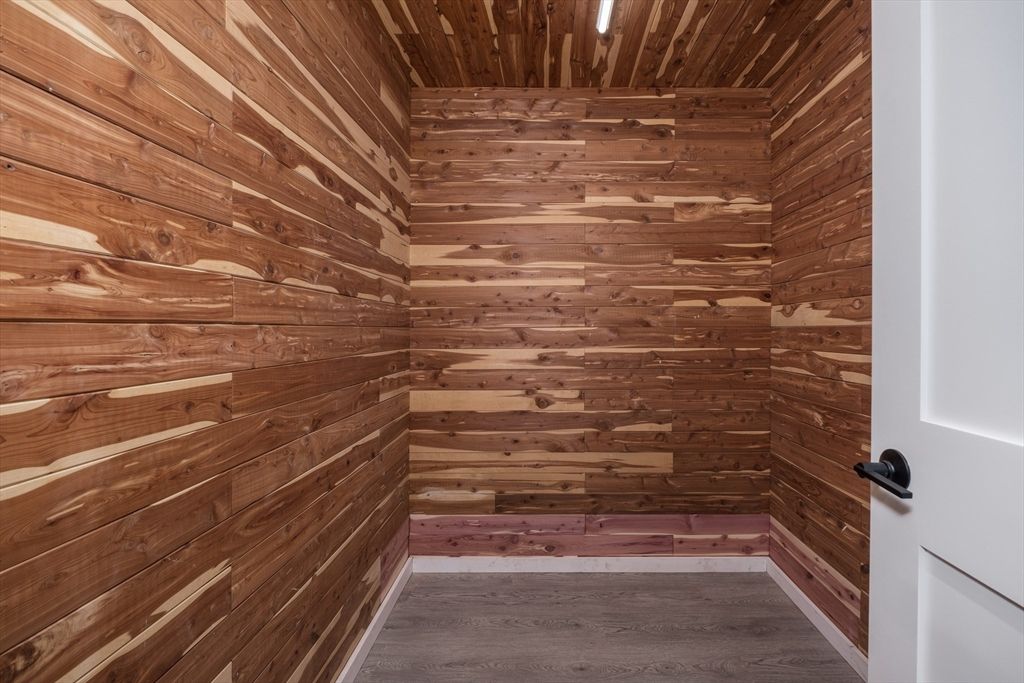 Empty room, Interior, Recessed Lighting, Wooden Ceilings, Wood Texture Flooring, Wooden Walls