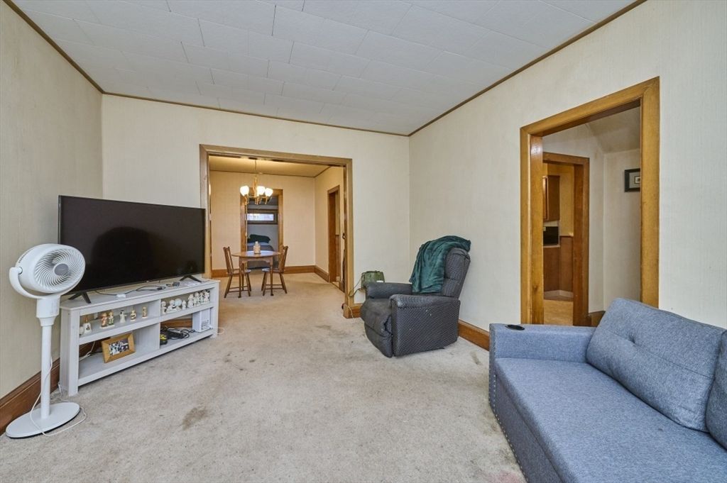 Chandelier, Dining room, Interior