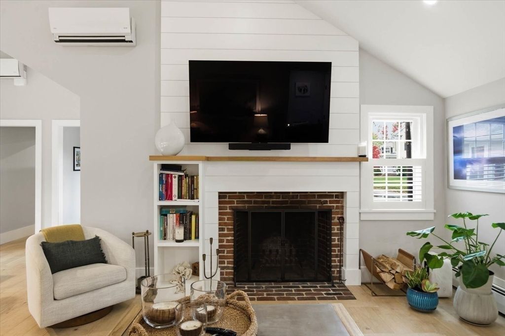 Fireplace, Interior, Recessed Lighting, Wood Texture Flooring
