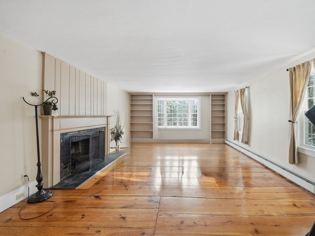Empty room, Fireplace, Interior, Wood Texture Flooring
