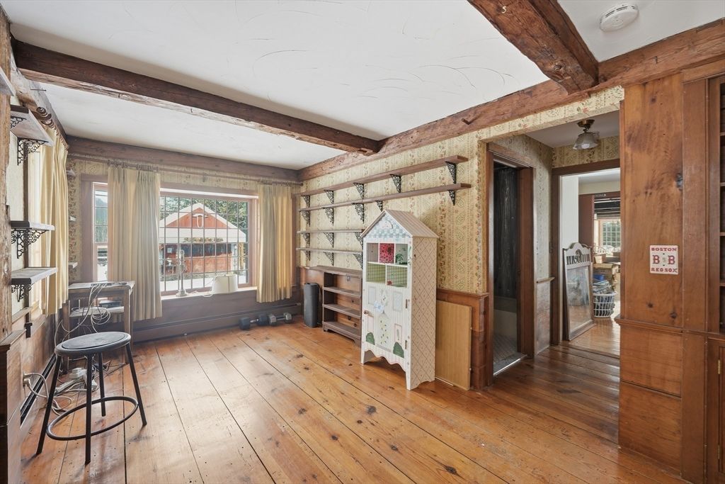 Empty room, Interior, Wooden Beams, Wood Texture Flooring, Wooden Walls
